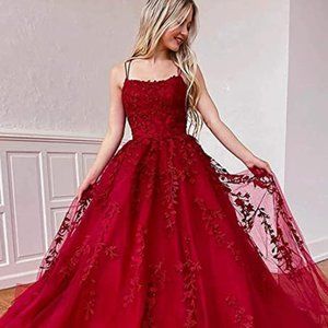 BRAND NEW Spaghetti Straps Tulle Lace Dress